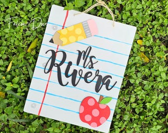 Personalized Teacher Name Sign: Apple & Pencil Classroom Decor