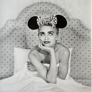 HERB RITTS - Cartel original de la exposición "Madonna Tokyo, 1987" de Fotografiska