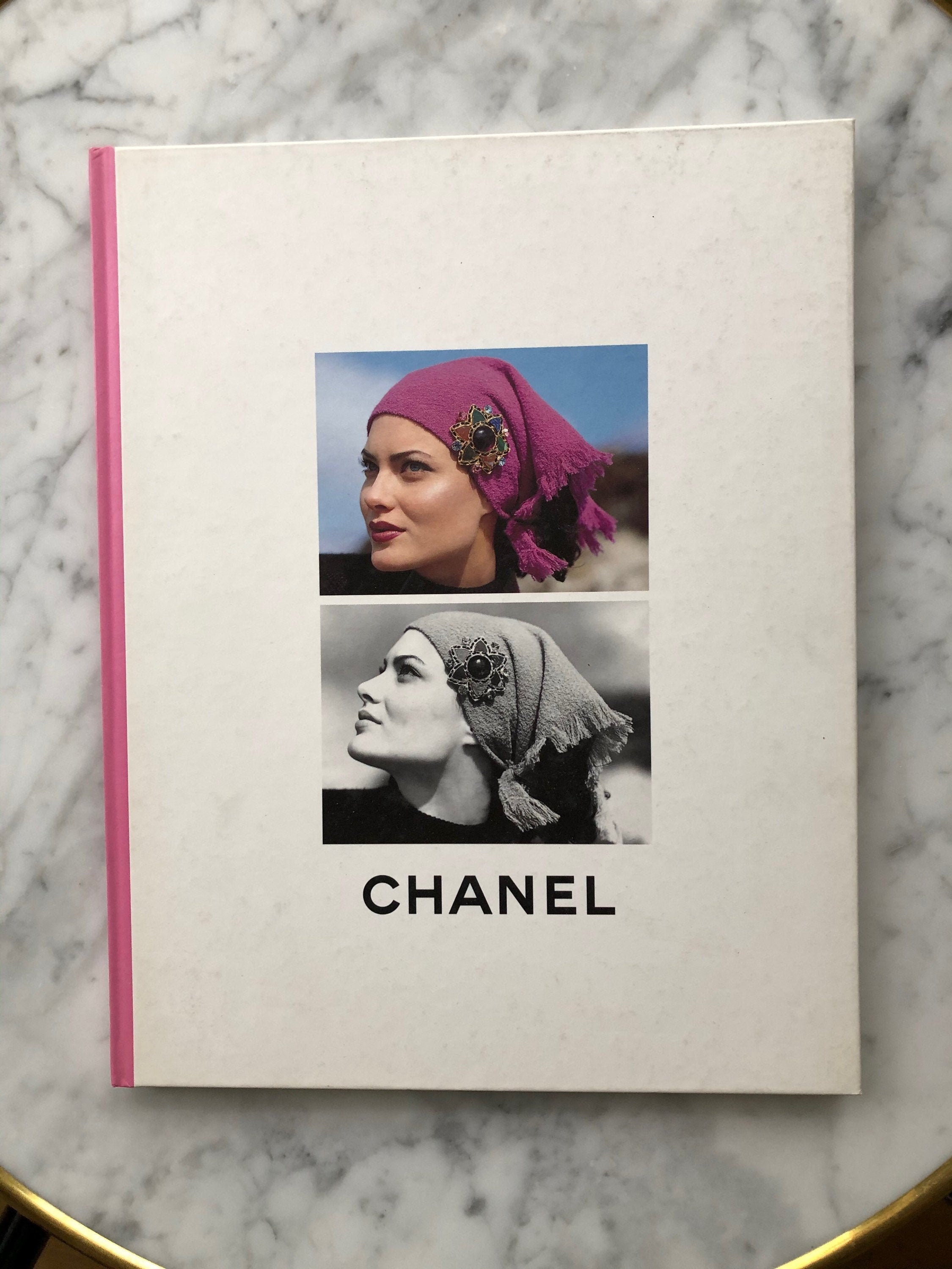 CHANEL 1995 1996 CRUISE VINTAGE HARDCOVER CATALOGUE LAGERFELD PRISTINE USED  JP #