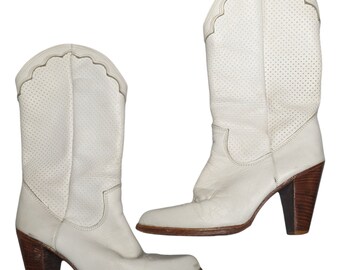 Vtg 1980s Zodiac White Perforated Leather Pointed Toe Western Cowgirl Boots 7.5