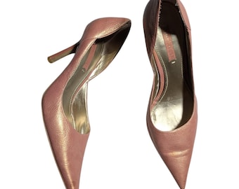 Scarpe con tacco a spillo a punta e punta in oro rosa metallizzato Nine West Y2K, taglia 8