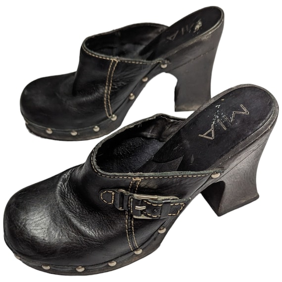 Vtg Y2K MIA Black Leather Studded Wooden Heel Ope… - image 6