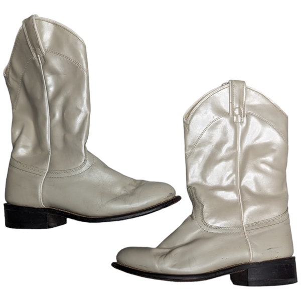 Vintage 1980s Laredo Ivory Pearlescent Leather Mid-Calf Pull On Western Boots 6