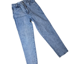 Vaqueros mom vintage de los años 80, azul extra claro, lavado ácido, sin bolsillos traseros, pierna cónica, talla 8 9