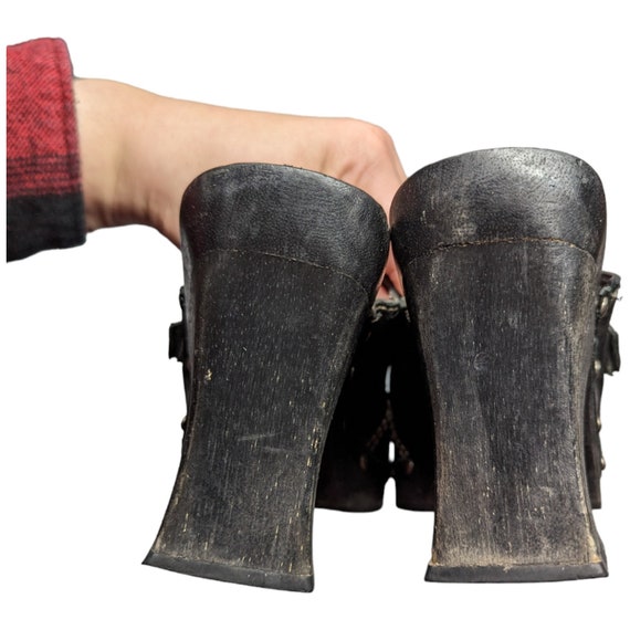 Vtg Y2K MIA Black Leather Studded Wooden Heel Ope… - image 3