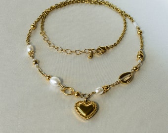 Heart of Gold Necklace | coquette waterproof tarnish-free pearl grunge dainty cottage core chain