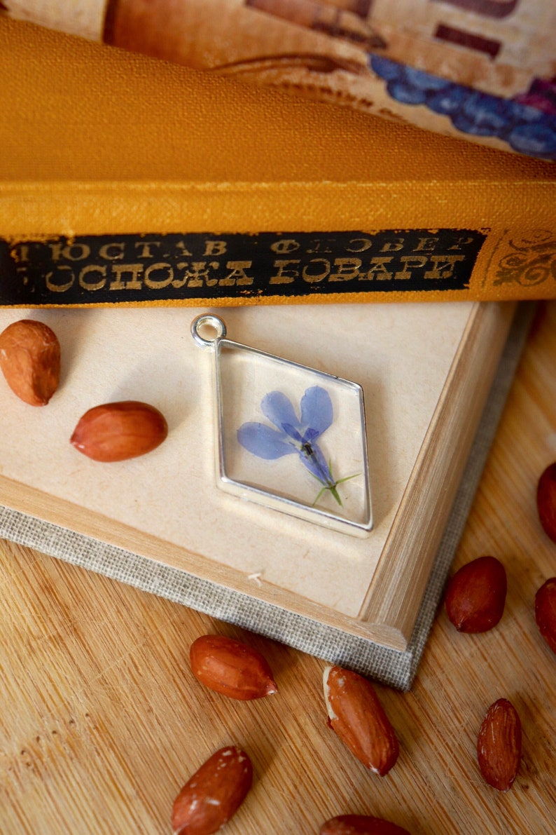 Natural Flower in Diamond Silver Frame Lobelia Blue Flower Resin Pendant
