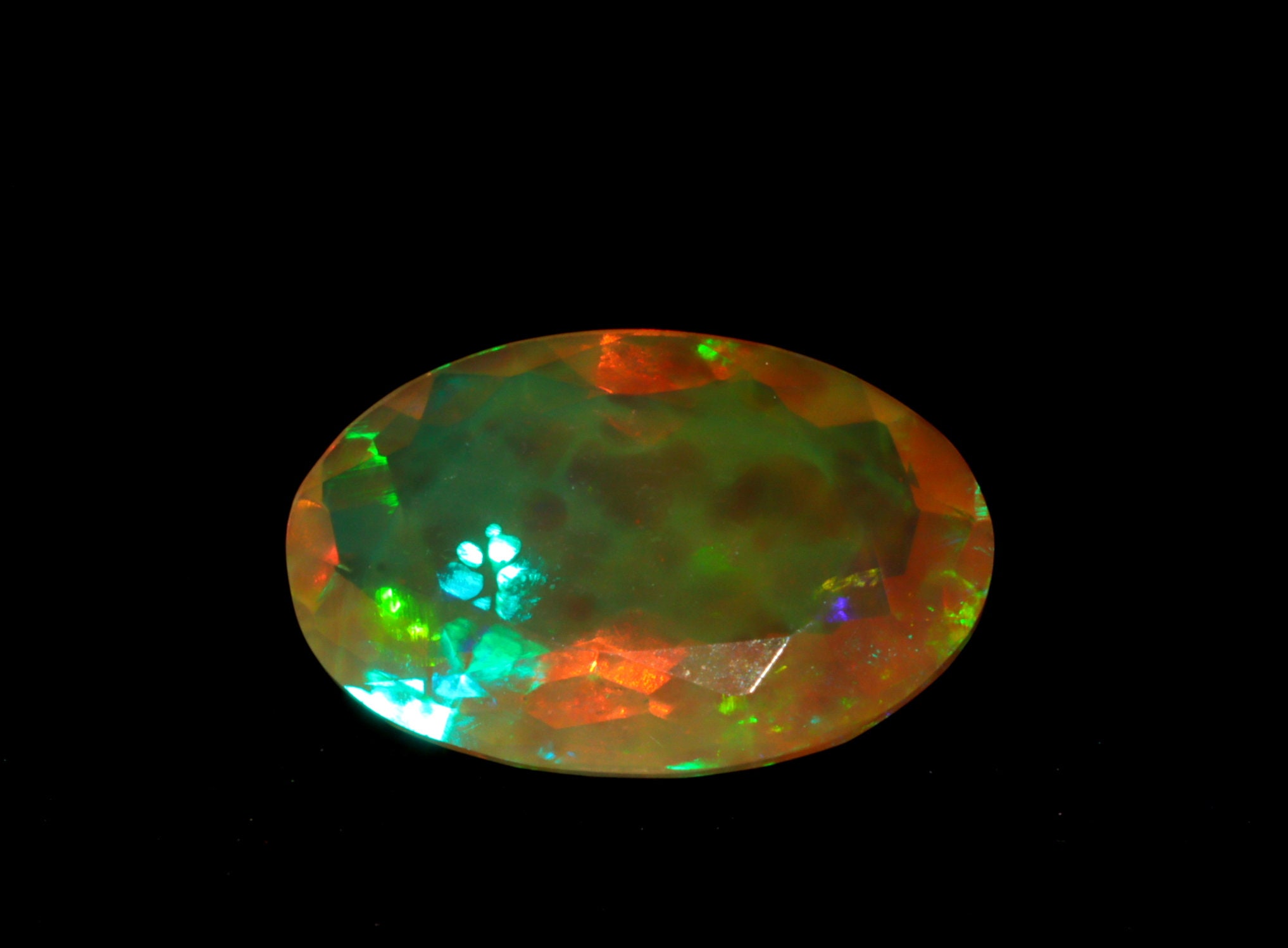 10.15Ct Natural Superb Welo Fire Ethiopian Opal Rough Wholesale Price Gemstone 10.15Ct Natural Superb Welo Fire Ethiopian Opal Rough Wholesale Price Gemstone