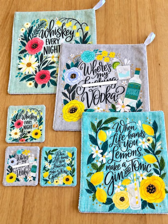 Floral Funny Microfibre Cleaning Cloths | Adult Humour Cleaning Set | Gin Vodka Whiskey Gift | Makeup Remover Wipes | Reusable Face Cloths