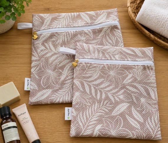 Mesh Wash Bag with Zipper – Large Delicates Laundry Bag, Reusable Lingerie Wash Bag, Travel Organiser, Two Sizes, Natural Leaf Design