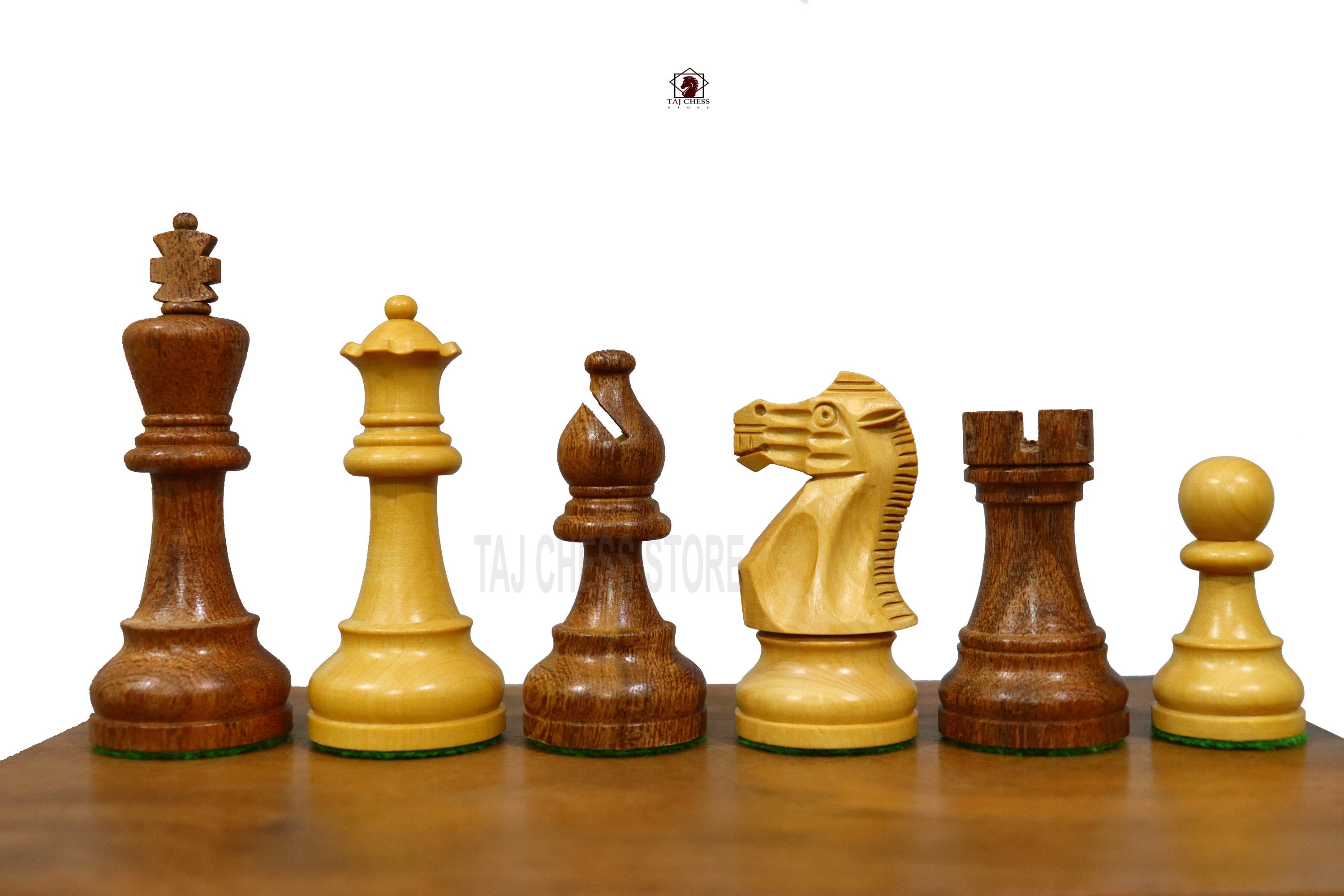 French Staunton Acacia/Boxwood 3 chess pieces - online chess shop