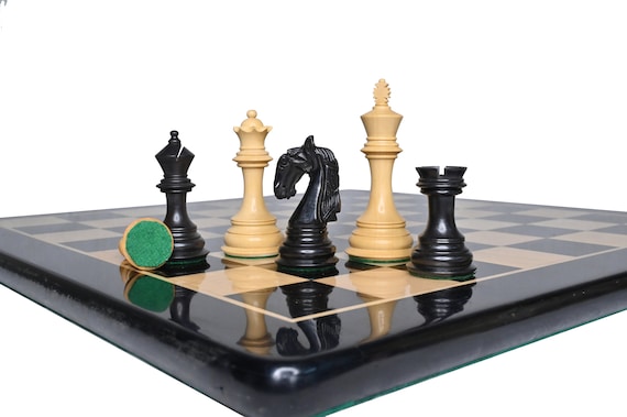 Queen's Gambit Series Final Game Chess Set with Ebonized & Boxwood