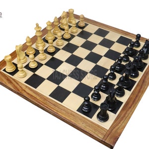 Buy Master Staunton Series Chess Pieces in Dyed Box Wood online from  chessbazaar