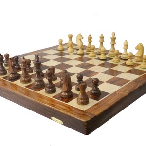 21&quot; (2.25 cm Sq) Foldable Travel Combo Chess Set In Boxwood & Golden Rosewood Board| 3.7&quot; German Knight Chessmen With 2 Extra Queens