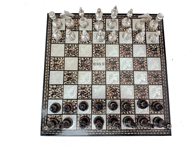 14 Handcrafted Russian Soviet Series Metal Chess Pieces /& Board Set with velvet storage box Brass Metal Luxury Chess Set Quad Weighted