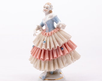 Ballerine de Dresde - Porcelaine d'Unterweissbach vintage - Avec dentelle - Femme sécessionniste baroque victorienne - Allemagne Thuringe des années 1950