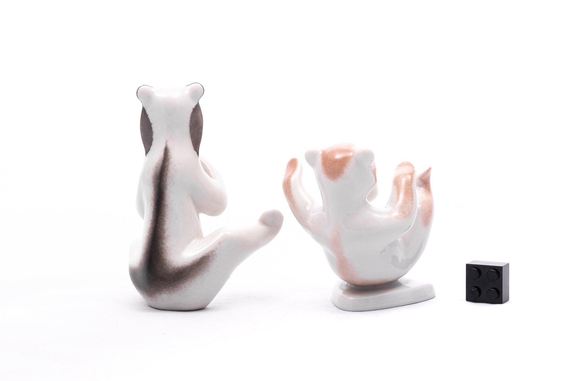 磁器動物　フィギュア　瀬戸ノベルティ　熊　グリズリー 磁器動物 フィギュア 瀬戸ノベルティ 熊 グリズリー - メルカリ