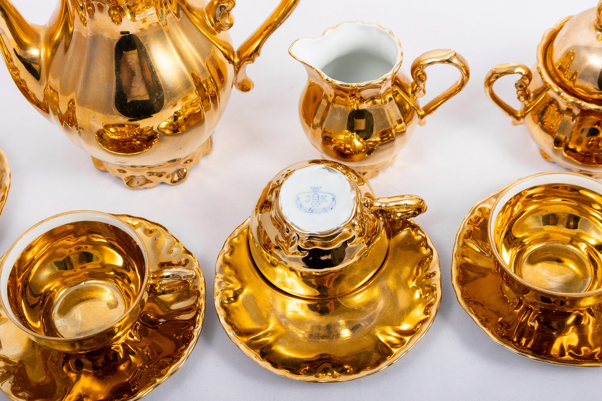 Glittering Gold - Karlsbad J.W.K. West Germany - Luxury 5 Person