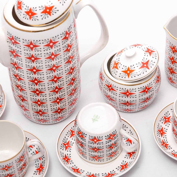 Bloeiende madeliefjes - 6 persoons koffieset - Vintage Hollohaza porselein - Uit de jaren '60 - met bloemmotieven