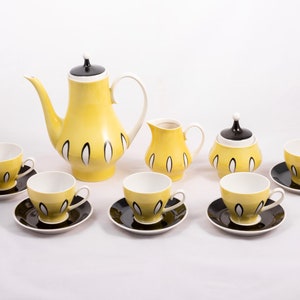 Beehive - Vintage 5 person Kahla porcelain coffee set - Retro mid-century modern drinkware - Hand painted - From the &#39;60s - Made in Germany