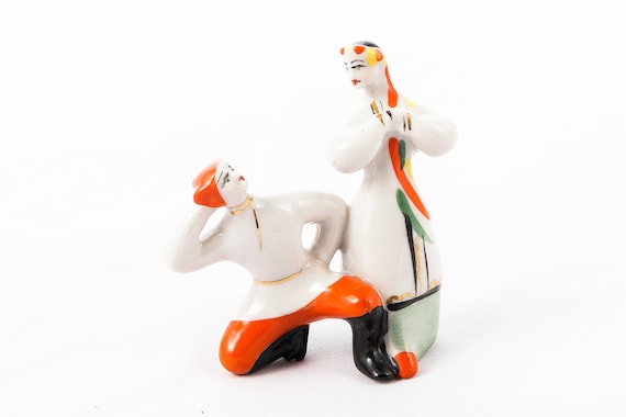 ソ連、ロシア製 磁器像 ダンサー ビンテージ