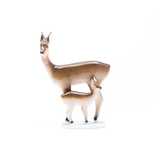 Mama deer with doe - Vintage Zsolnay Porcelain - Hand painted art-deco animal figurine - From the &#39;60s - Made in Hungary - By Andras Sinko