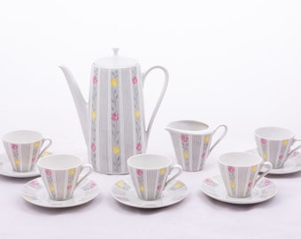 Valentine's roses - Vintage 5 person tea / coffee set - Seltmann Weiden Bavaria gdr - Gray pink yellow - Mid-century modern mcm motifs '70s