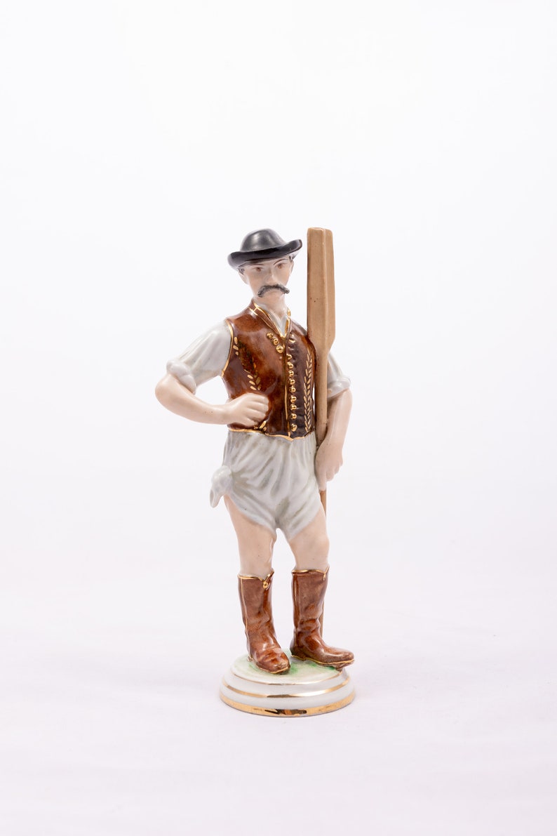 Ferryman Rare porcelain figure Folk man with hat and ore Hand painted antique porcelain zdjęcie 1