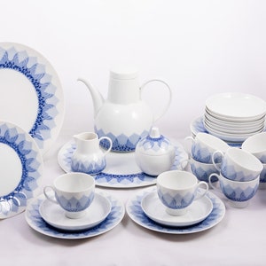 Blue lotus Madras - By Bjorn Wiinblad for Rosenthal Germany - Vintage 10 person coffee set / tea serving - Intricate motifs - From the &#39;70s