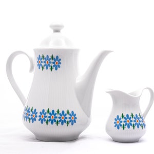 Forget-me-nots - Porcelain coffee pot & milk jug - Seltmann Weiden Bavaria - Art deco blue flowers - Made in Germany - Vintage from the &#39;60s