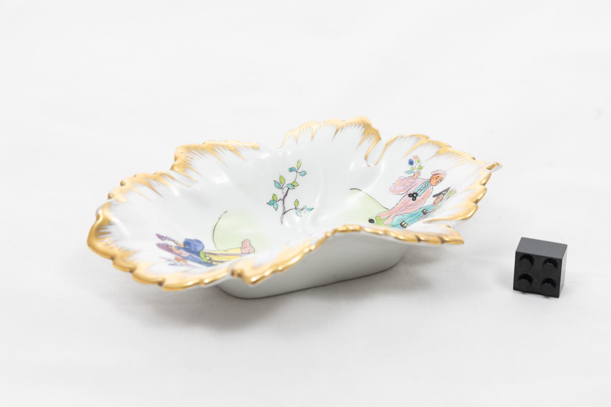 Csung Vert - Herend Porcelain - Jewellery Tray / Dish Leaf Shape