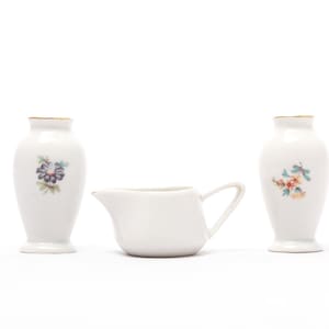 Miniature garden - Set of porcelain toys - vase - watering can - Hollohaza Hungary porcelain -  With floral motifs - From the &#39;60s