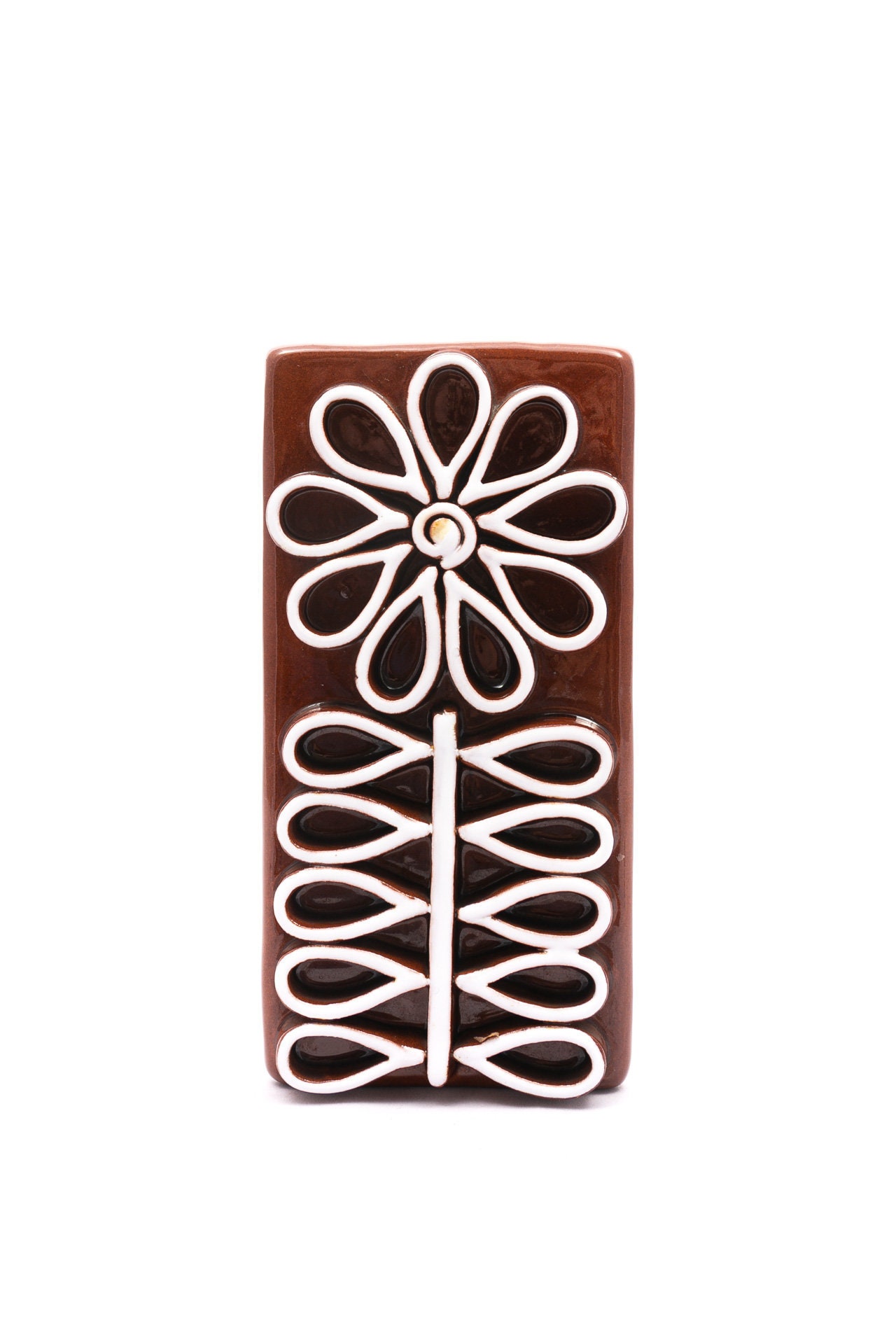 Gingerbread flower - Retro ceramic wall hanging - Vintage hungarian ceramics - Brown and white - Hand sculpted & painted - From the '50s