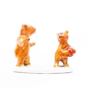 Bear brothers - Vintage Bodrogkeresztur ceramics - Hand painted - Cute animals playing with ball - Retro figure &#39;50s - Made in Hungary