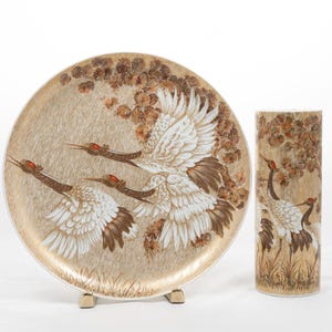 Paradiso - By K. Nossek - Vintage AK Alboth-Kaiser porcelain - Vase and wall plate set - 24K Gold accents - Crane motifs - &#39;60s West Germany