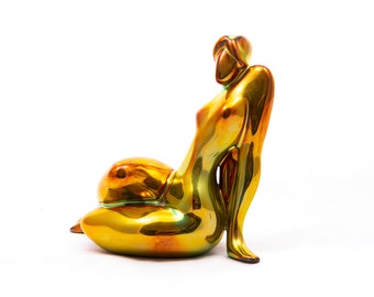 Sunbathing - Rare Zsolnay Pecs porcelain - Woman girl statuette - Special gold eozin glazing - Art deco mcm - Designed by Janos Torok