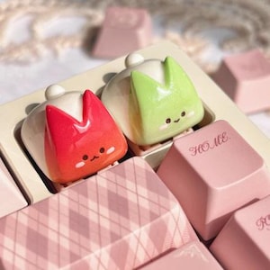 Single Anime Keycaps, Kawaii Rabbit Keycaps, Custom Apple Resin Keycaps, Mechanical Keyboard Artisan Keycaps Gifts, 3D Gaming Keycap Gift