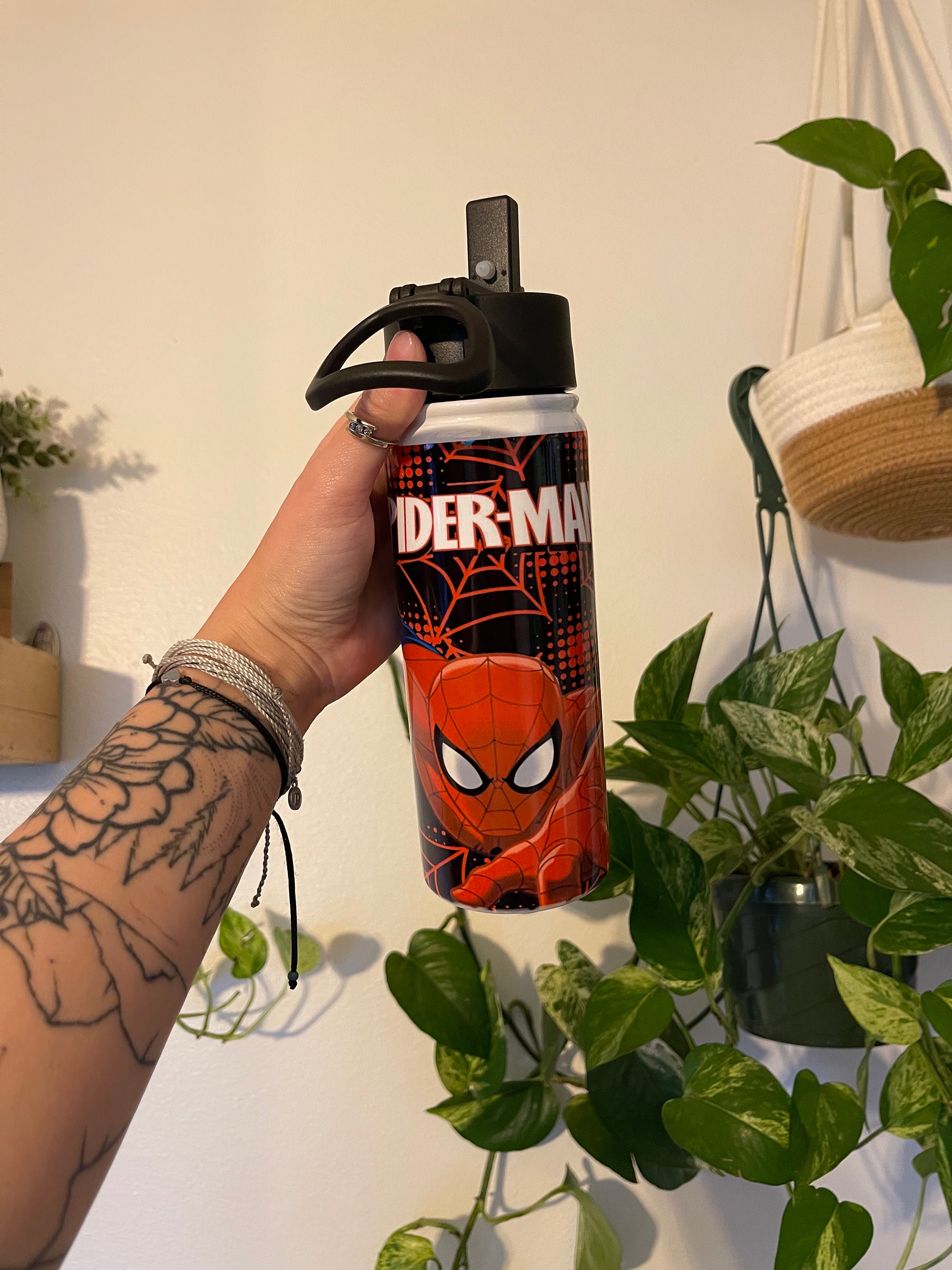  MARVEL - Spider-Man Spider Team THERMOS STAINLESS KING  Stainless Steel Drink Bottle, Vacuum insulated & Double Wall, 24oz: Home &  Kitchen