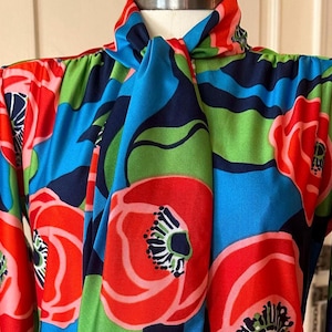 Vintage 1970s Floral Tie Blouse size 6