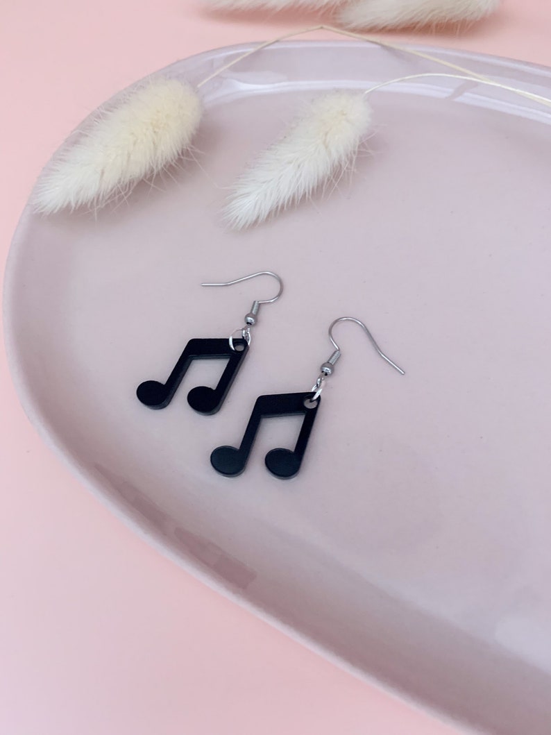 Musical Note Earrings image 1
