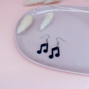 Musical Note Earrings image 2