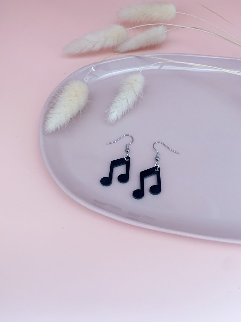Musical Note Earrings image 2
