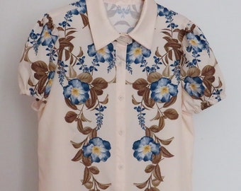 Blusa vintage Blusa de flores azul Blusa floral rosa claro