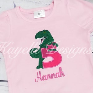 Mädchen personalisierte Dinosaurier T-Shirt | Geburtstag | Stickerei