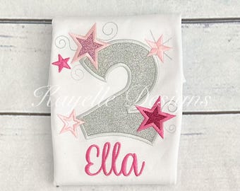 女の子用パーソナライズ星と渦巻きTシャツ | 誕生日 | 刺繍 | 星の誕生日 | アナと雪の女王にインスパイアされた誕生日