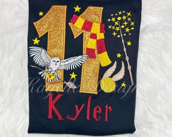 Jungen personalisierte Zauberer T-Shirt | Geburtstag | Stickerei |