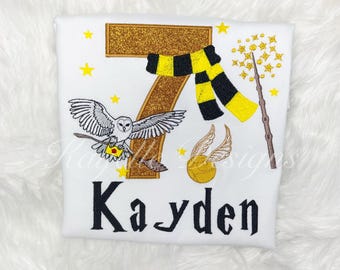 男の子用パーソナライズウィザードTシャツ | 誕生日 | 刺繍 |