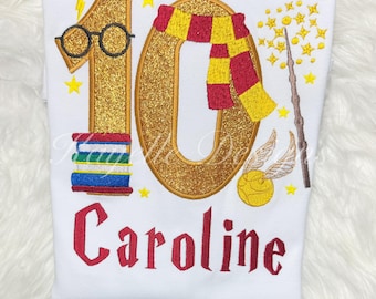 女の子用パーソナライズウィザードTシャツ | 誕生日 | 刺繍 |