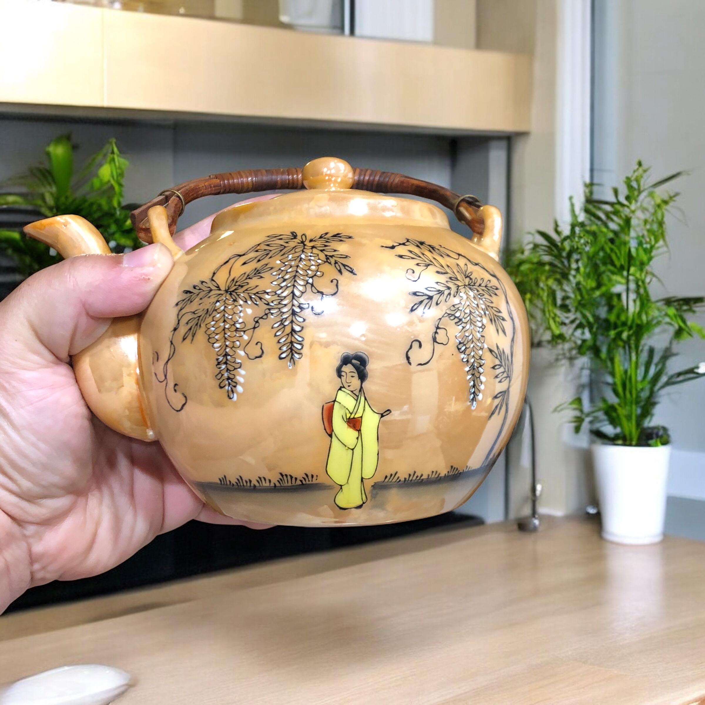 Rie Oda　鎌倉彫　竹文茶箱茶碗平安春峰作振出など一式　VR6666 茶道具 朱塗 茶箱 黒茶碗 平安春峰作振出など 五点 一式