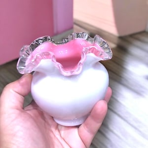 花瓶・フラワースタンド 231 Vintage Fenton Pastel Milk glass 花瓶・フラワースタンド 231 Vintage Fenton Pastel Milk glass